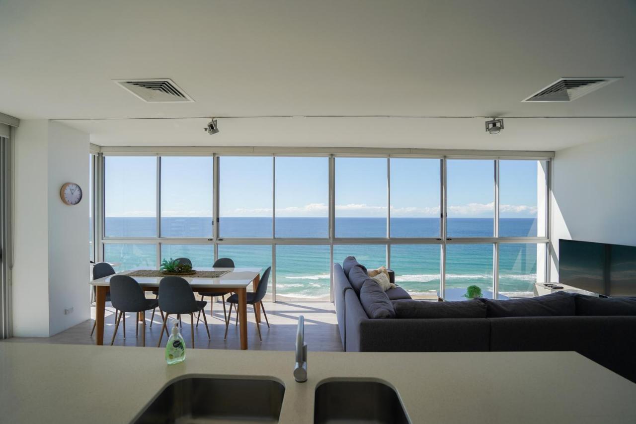 Air On Broadbeach - Stunning Ocean Views! Gold Coast Ngoại thất bức ảnh